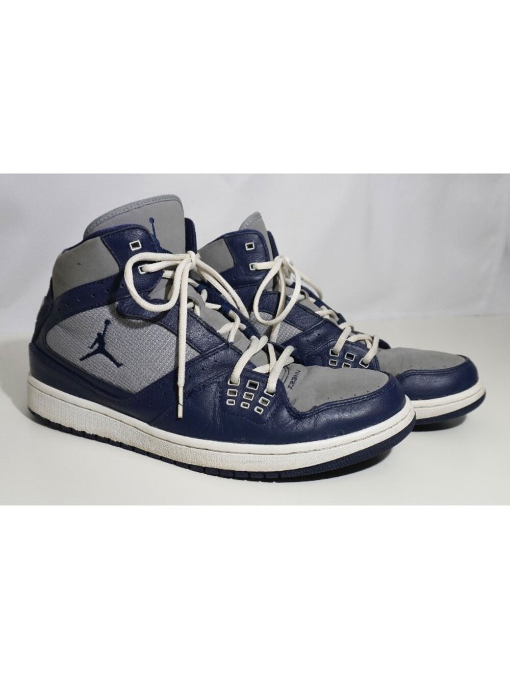 Nike Mens 12 Air Jordan 1 Flight 2012 Blue Gray Basketball Shoes 372704-032
